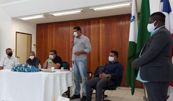 Imagens da Posse dos novos Secretários de Administração e Educação 