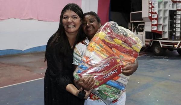 Imagens da SEMEC: DIA DAS MÃES 