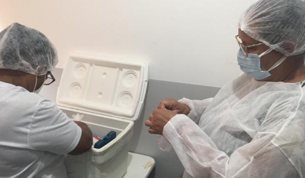 Imagens da Boa Vista do Tupim inicia vacinação de profissionais da educação contra o Covid 19