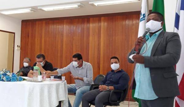 Imagens da Posse dos novos Secretários de Administração e Educação 