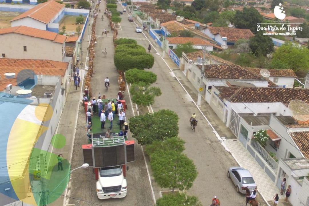 37ª Missa dos Vaqueiros é realizada na Praça Rui Barbosa, em Boa Vista do Tupim-BA