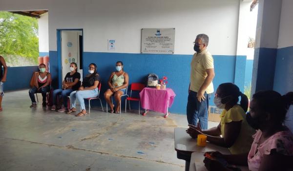 Imagens da Oficina de Artesanato 