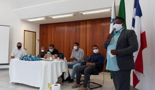 Imagens da Posse dos novos Secretários de Administração e Educação 