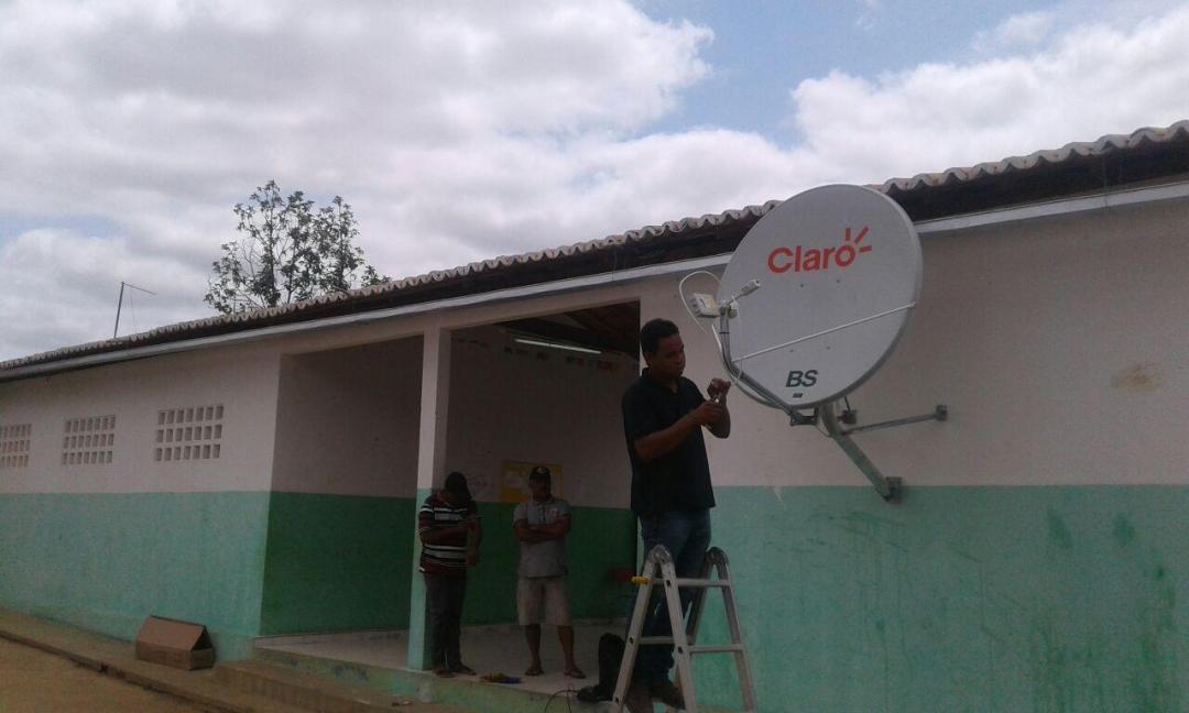 Internet chega as escolas da Zona Rural de Boa Vista do Tupim