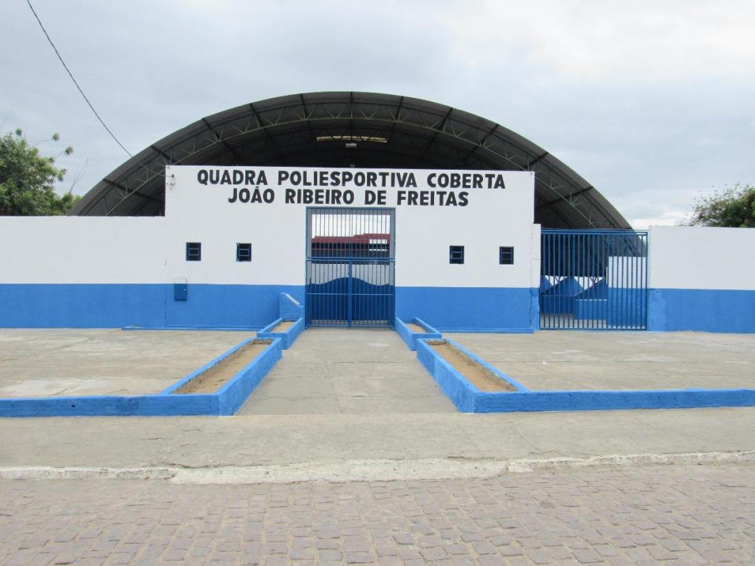  Prefeitura de Boa Vista do Tupim reforma quadra poliesportiva João Ribeiro de Freitas